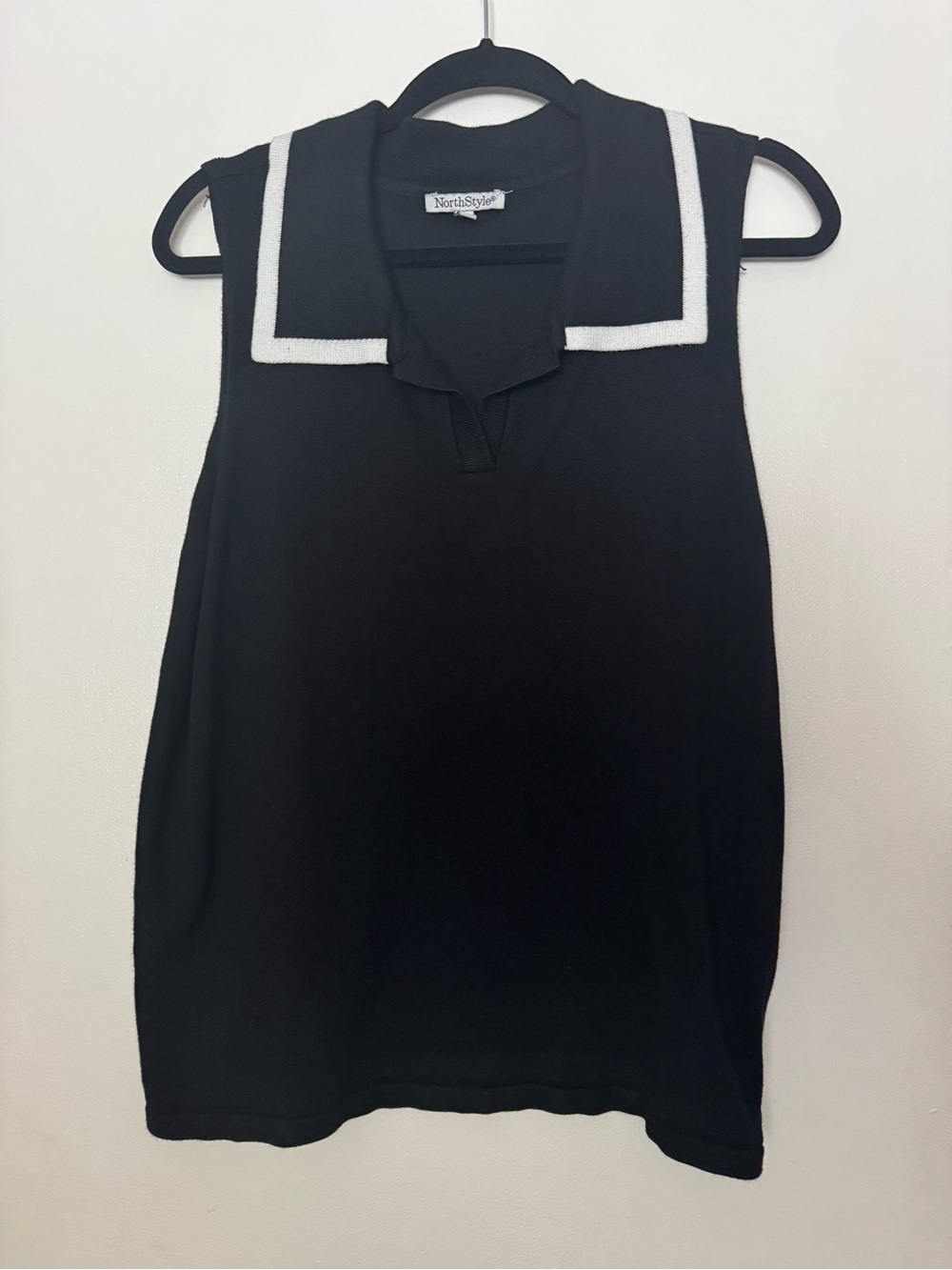 NorthStyle Black Sleeveless Knit Top with White Sailor Trim Collar